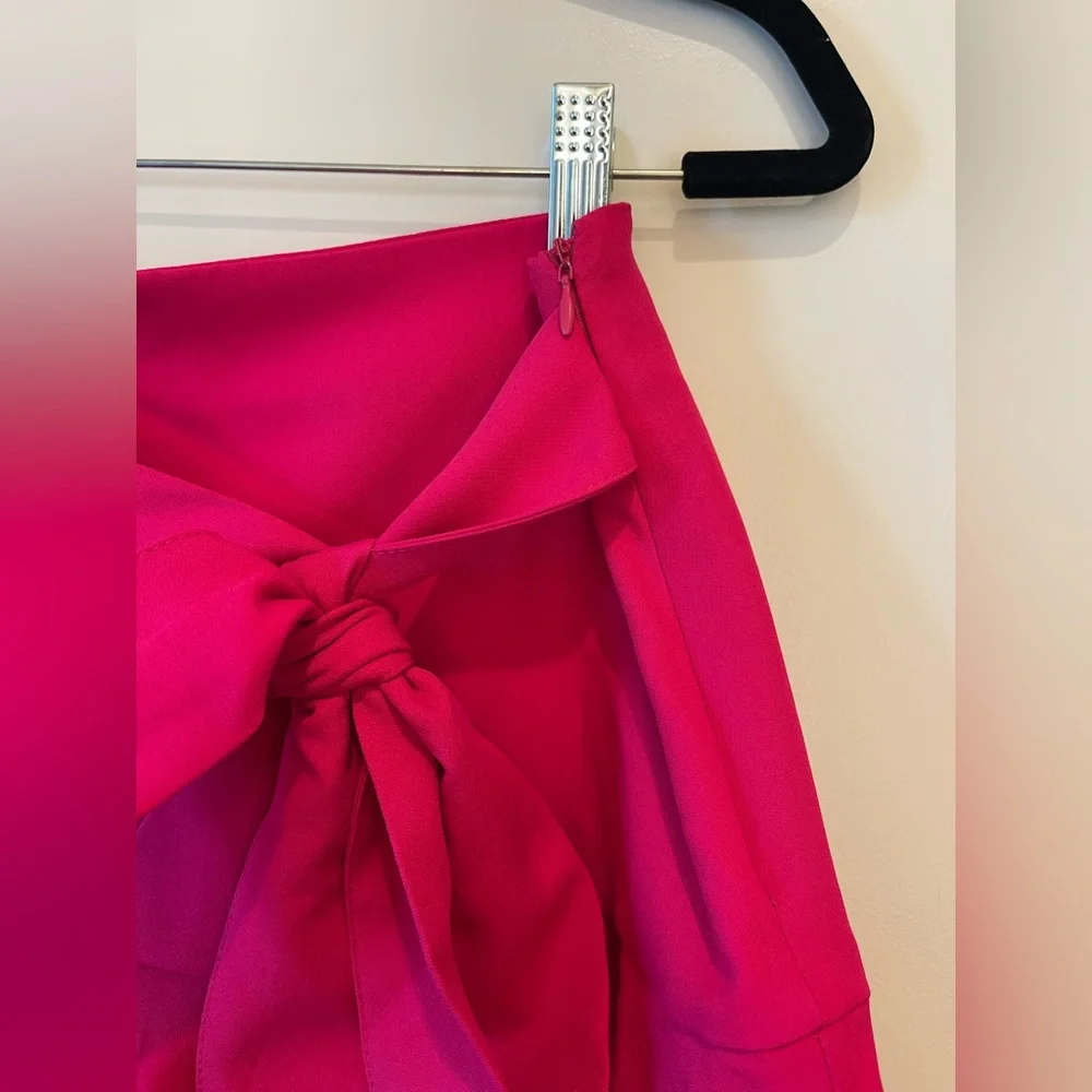 ZARA Hot Pink Bow Mini Skort - Picture 3 of 4